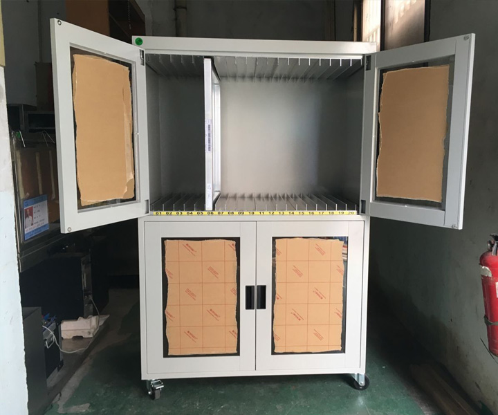 防靜電鋼網柜使用圖.jpg